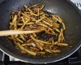 五目ひじきと豚バラのじゃがいも炒め作り方5写真