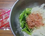 ヨウサマの減塩玉ねぎのチーズおかか和え作り方4写真