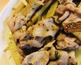 豚こまぎれ肉&ジャガイモのレモンバジル炒作り方4写真