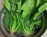 ほうれん草ともやしの和え物♪作り方1写真