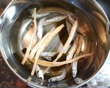 金針菜、椎茸、小松菜、揚げのお味噌汁作り方6写真