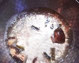 白菜とさつま揚げの具だくさん味噌汁作り方3写真