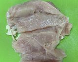 チキンステーキ乗せシーザーサラダ作り方1写真