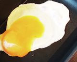 【ズボラ飯】目玉つぶしトースト【時短】作り方2写真