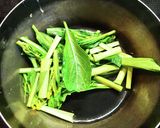 アスパラ菜と卵焼きの味噌汁作り方4写真