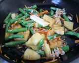サヤインゲンとじゃが芋のシーチキン炒め作り方5写真