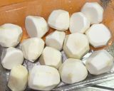 里芋と牛肉の甘辛煮作り方1写真