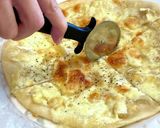 ３種チーズの蜂蜜ピザ作り方5写真