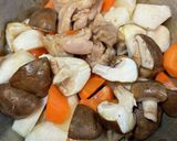 ホクホク長芋♡鶏肉の煮物♪作り方1写真