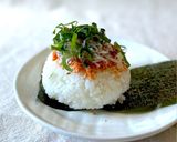 パリおにぎり♪しらすと鮭フレークと大葉✨作り方6写真