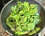 小松菜と豚バラ肉のサッと炒め・焦がし醤油作り方4写真
