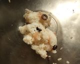 生ハムとオリーブのおにぎり作り方2写真