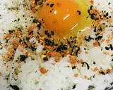 毎日のしろごはん●ふりかけ海苔たまごはん作り方1写真