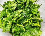 しらすと大根葉の醤油麹炒め作り方1写真