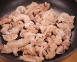厚切り大根と豚肉と小松菜のオイスター炒め作り方3写真