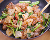 厚切り大根と豚肉と小松菜のオイスター炒め作り方5写真