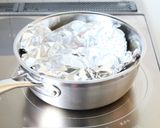 コク旨でご飯に合う【里芋と豚のごま味噌煮作り方4写真