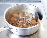 コク旨でご飯に合う【里芋と豚のごま味噌煮作り方6写真