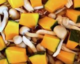 かぼちゃときのこの旨味！秋の炊き込みご飯作り方1写真