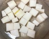 コロコロ大根と柿の昆布和え♪作り方1写真
