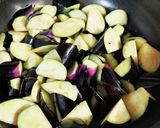 油を吸わない茄子味噌炒め作り方1写真