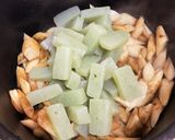 ごま油で簡単！ごぼうとこんにゃくの炒め物作り方9写真