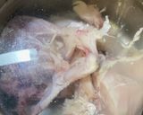 圧力鍋で丸鶏のスープ作り方2写真