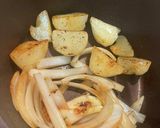 豚バラで居酒屋風！コクを感じる肉じゃが作り方3写真
