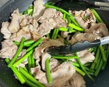 豚肉とニンニクの芽の炒め物作り方4写真