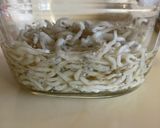 ホカホカご飯のお供に☆しらすの酢漬け作り方1写真