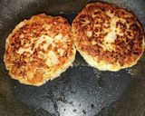 ☆病みつき！鶏ひき肉と豆腐のハンバーグ☆作り方11写真