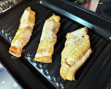 手が止まらない！鮭から手作り♡鮭フレーク作り方1写真
