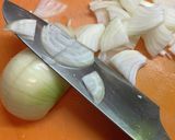 家にあるもので手軽に♬ビーフストロガノフ作り方1写真