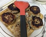 玉ねぎとしめじの煮込みハンバーグ作り方3写真