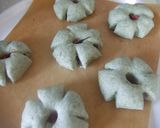 お花見に♪米粉でもっちりよもぎ桜あんぱん作り方15写真