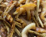 カリカリごぼうと豚肉の甘辛炒め作り方4写真
