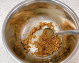 まぐろの切り落としのごま醤油麹和え作り方1写真