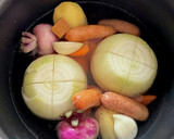 焼肉の生だれで作る丸ごと新玉ねぎポトフ作り方4写真