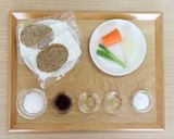 介護食　やわらかハンバーグの野菜甘酢あん作り方1写真