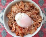 温玉を添えた豚キムチ丼♪作り方2写真