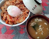 温玉を添えた豚キムチ丼♪作り方3写真