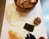 梅干しでさっぱりザバ缶の具だくさん味噌汁作り方1写真