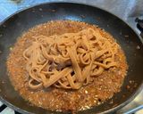 もちもち食感の「玄米麺」でボロネーゼ作り方4写真