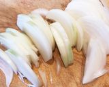 鶏がらとめんつゆで簡単！豚ニラ炒め作り方3写真