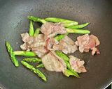 アスパラガスと豚バラ肉のサッと炒め作り方3写真