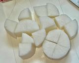豚肩ロース塊と大根の味噌煮作り方2写真