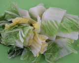 とろ～り♪旬な白菜鶏ミンチ刻み揚げの煮物作り方2写真
