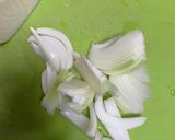 味噌汁 ごろごろさつま芋と玉ねぎ作り方3写真