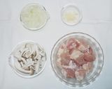 《レンジで簡単》濃厚デミチキン作り方1写真