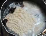 時短☆餅とキクラゲと卵入りの袋麺ラーメン作り方3写真
